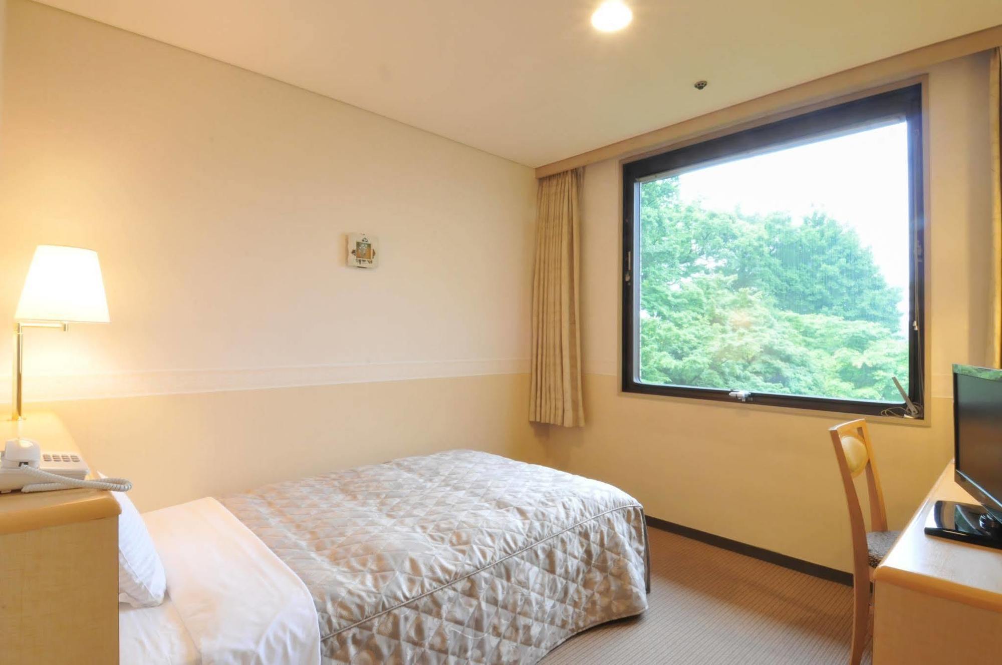 Gosho Nishi Kyoto Heian Hotel Exterior foto